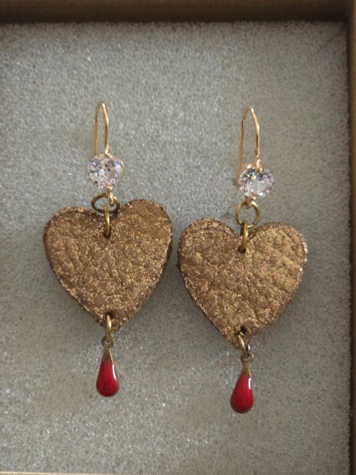 Boucles  d'oreilles  cuir doré 