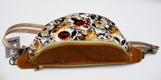 Sac banane fleurs 3D