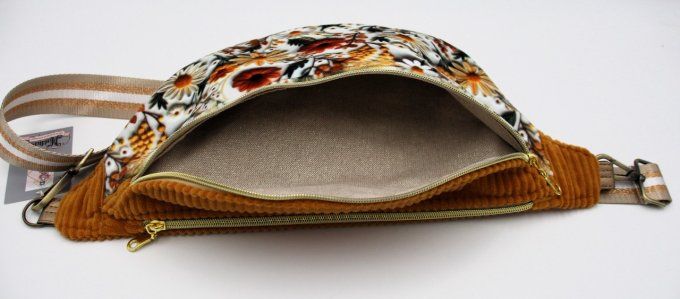 Sac banane fleurs 3D