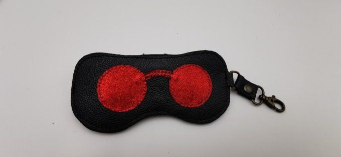 Étuis à lunettes rouge 